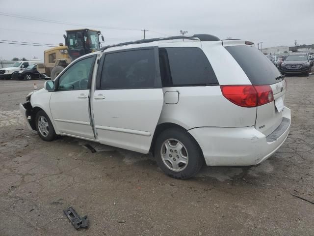 2007 Toyota Sienna XLE