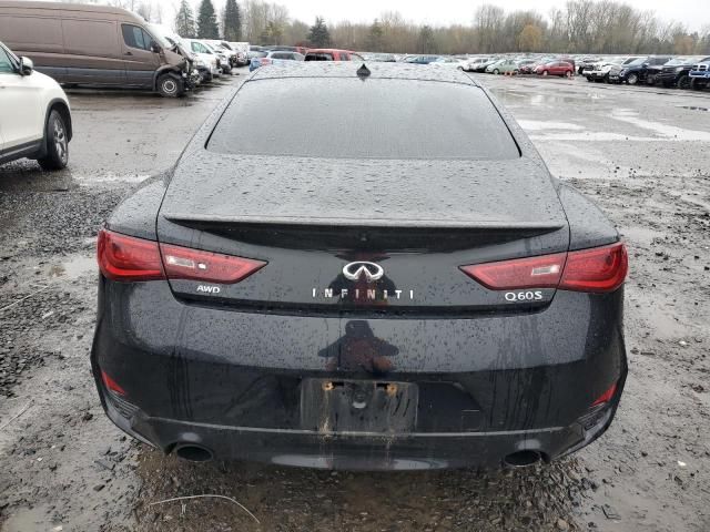 2018 Infiniti Q60 Luxe 300