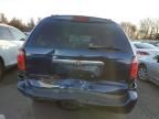 2004 Chrysler Town & Country LX