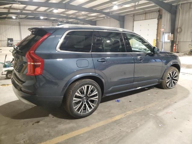 2022 Volvo XC90 T6 Momentum