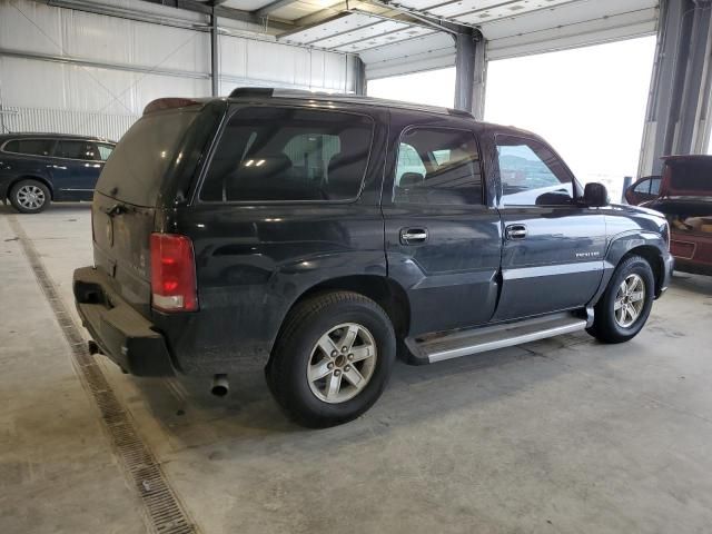 2005 Cadillac Escalade Luxury