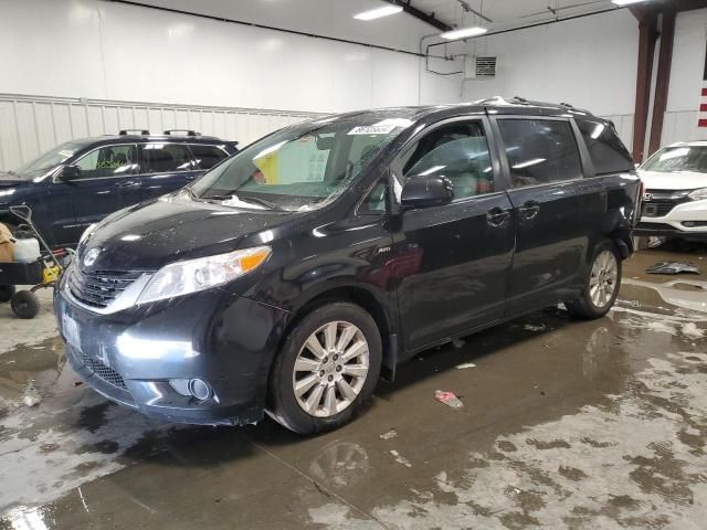 2016 Toyota Sienna LE