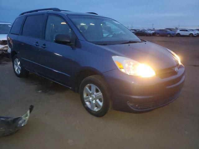 2005 Toyota Sienna CE