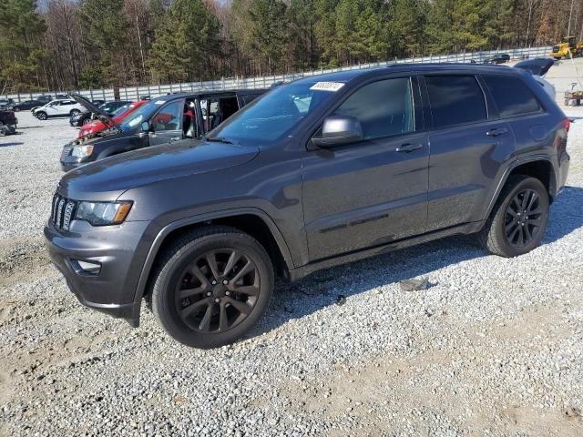 2020 Jeep Grand Cherokee Laredo