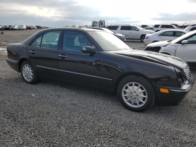 2000 Mercedes-Benz E 320