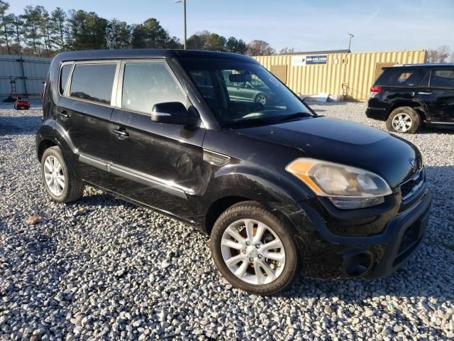 2013 KIA Soul +