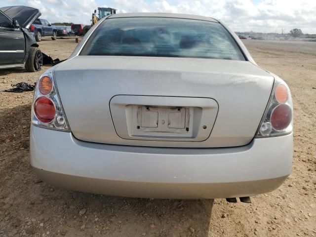 2003 Nissan Altima Base