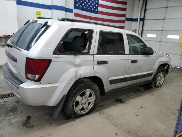 2005 Jeep Grand Cherokee Laredo