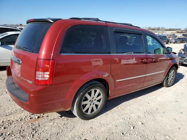 2010 Chrysler Town & Country Touring