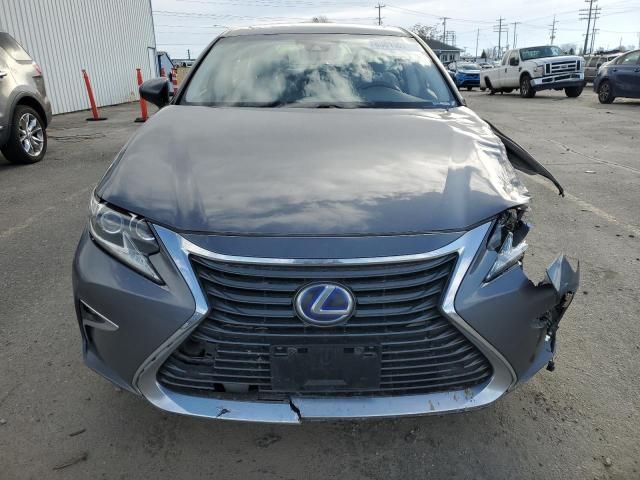 2018 Lexus ES 300H