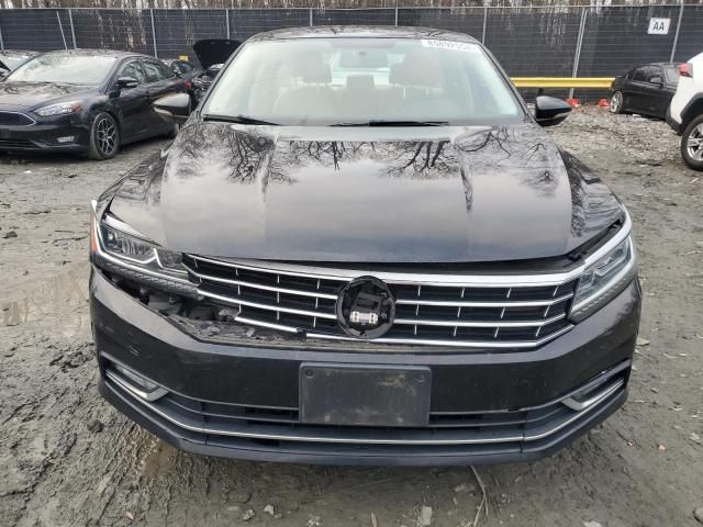 2016 Volkswagen Passat SE