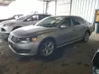 2012 Volkswagen Passat SE