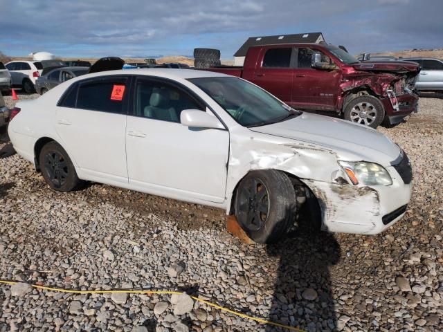 2005 Toyota Avalon XL