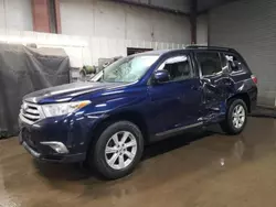 Salvage cars for sale at Elgin, IL auction: 2013 Toyota Highlander Base