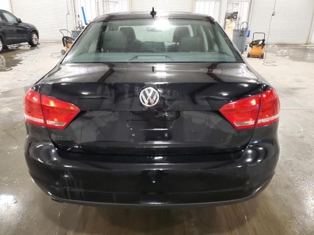 2013 Volkswagen Passat SE