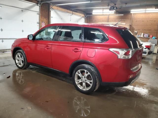 2015 Mitsubishi Outlander SE