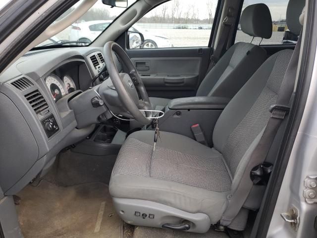 2007 Dodge Dakota Quad SLT