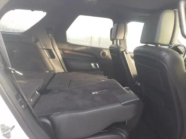 2017 Land Rover Discovery HSE Luxury