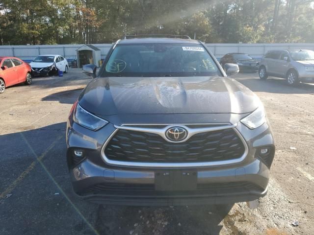 2021 Toyota Highlander L