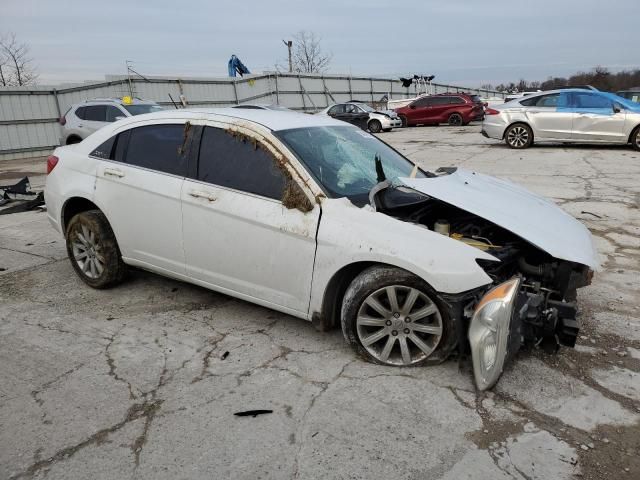 2013 Chrysler 200 Touring