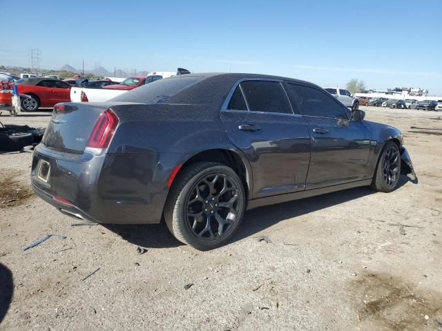 2019 Chrysler 300 Touring