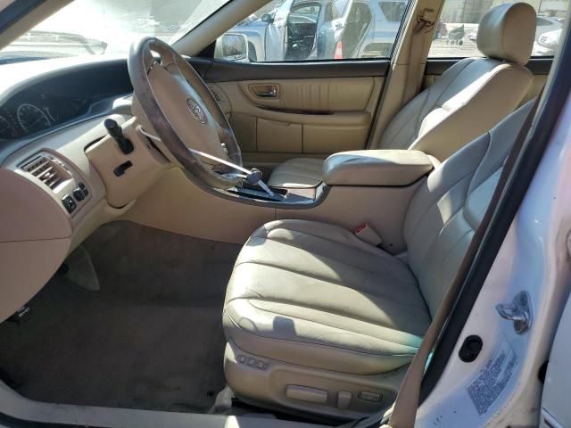 2002 Toyota Avalon XL