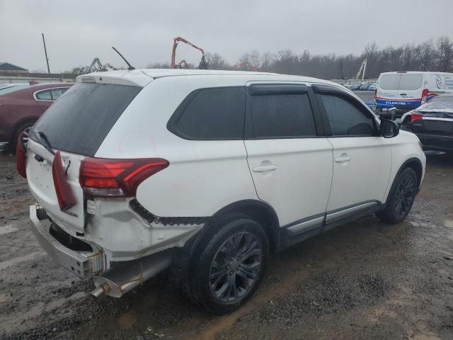 2016 Mitsubishi Outlander SE