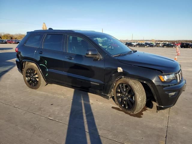 2020 Jeep Grand Cherokee Laredo