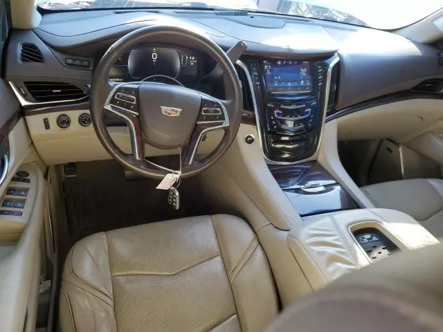 2015 Cadillac Escalade Luxury