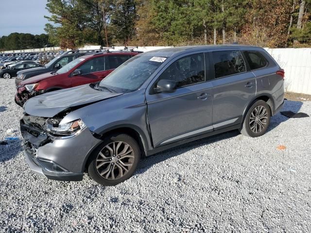 2018 Mitsubishi Outlander ES