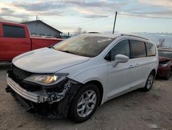 Chrysler Vehiculos salvage en venta: 2017 Chrysler Pacifica Touring L Plus