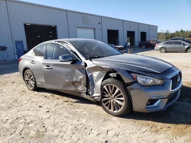 2018 Infiniti Q50 Luxe