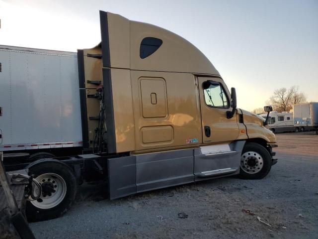 2018 Freightliner Cascadia 125