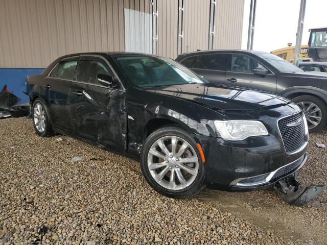 2018 Chrysler 300 Touring