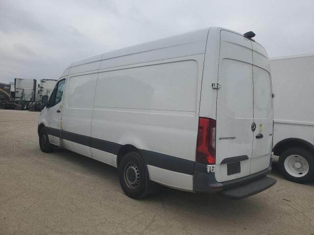 2021 Mercedes-Benz Sprinter 2500