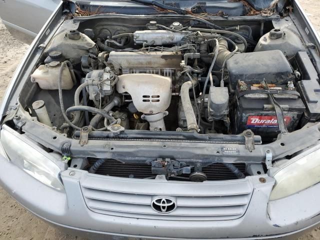 2000 Toyota Camry CE