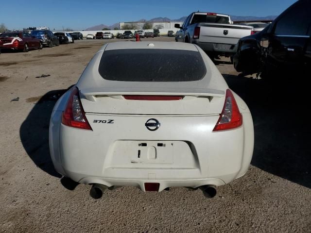 2014 Nissan 370Z Base