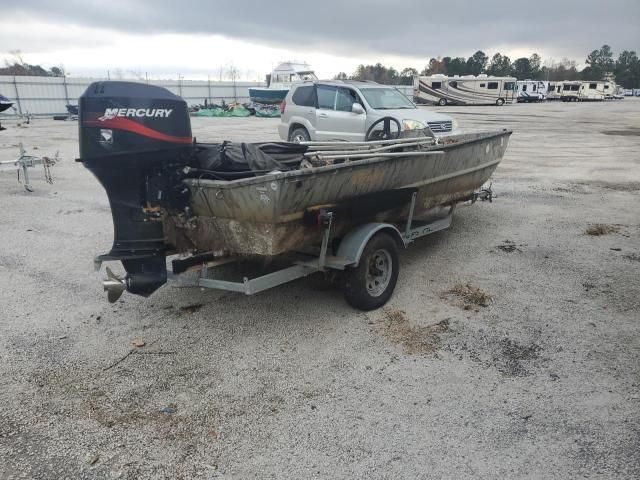 2007 Triton Boat