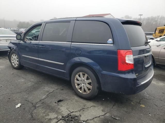 2016 Chrysler Town & Country Touring