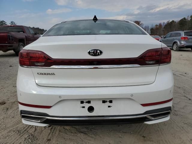 2020 KIA Cadenza Technology