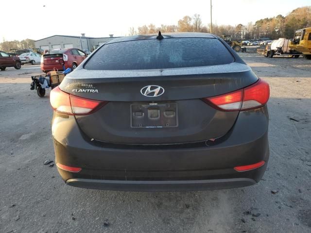 2015 Hyundai Elantra SE