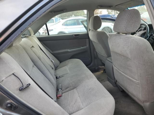 2002 Toyota Camry LE