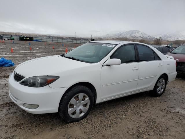 2004 Toyota Camry LE