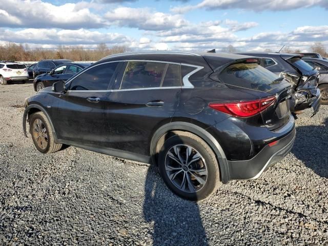 2017 Infiniti QX30 Base