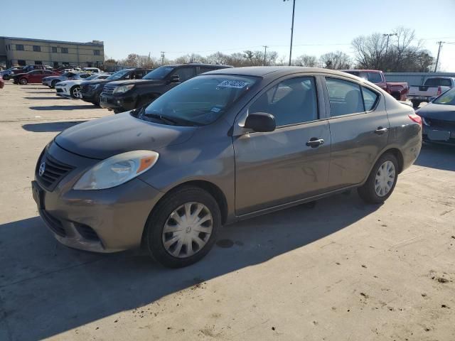 2014 Nissan Versa S