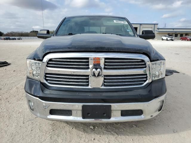 2015 Dodge RAM 1500 SLT