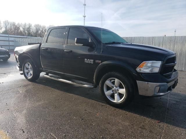 2015 Dodge RAM 1500 SLT