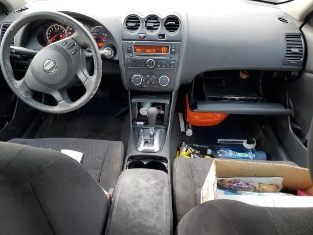 2010 Nissan Altima Base