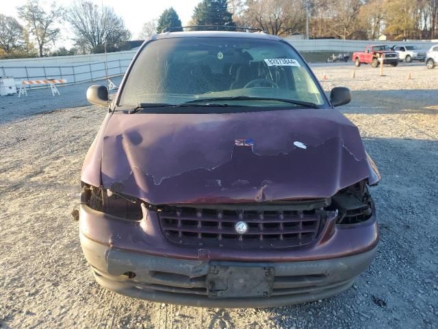 2000 Plymouth Grand Voyager SE