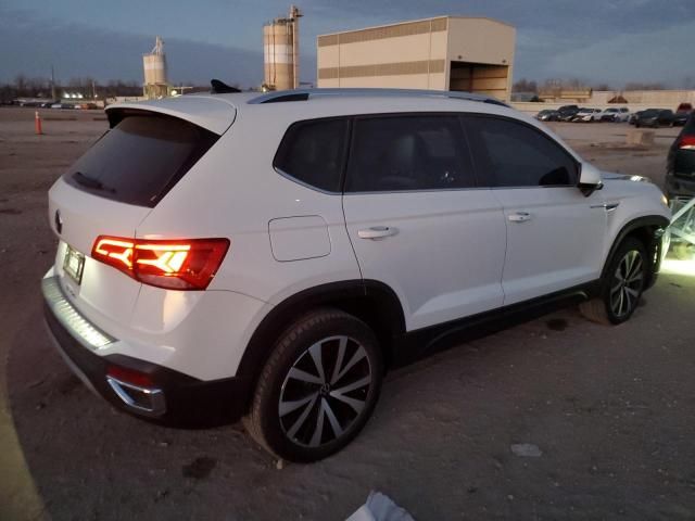 2024 Volkswagen Taos SE